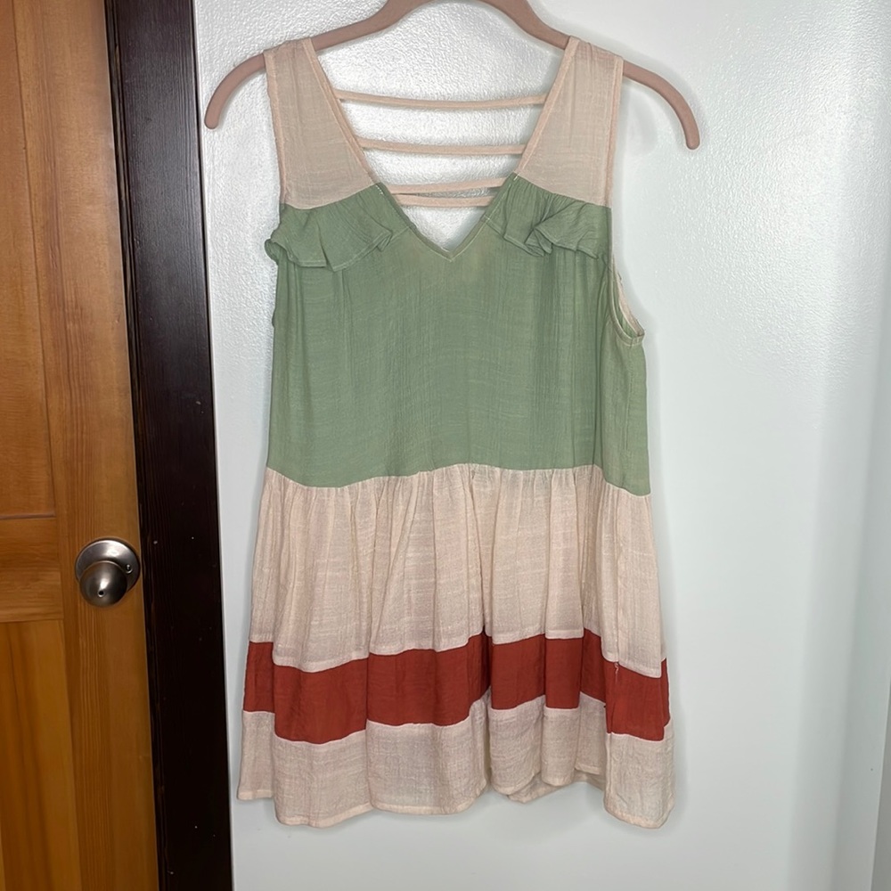 Entro Tank Top